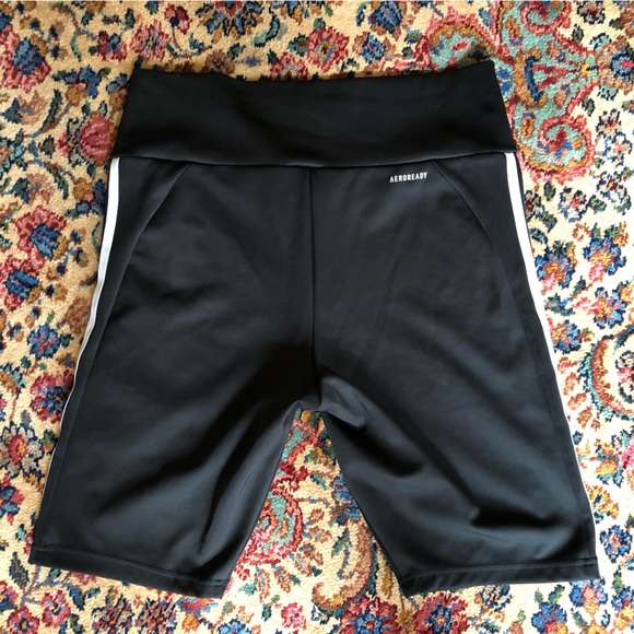 Adidas Aeroready Bike shorts size XL high waisted - Picture 3 of 6